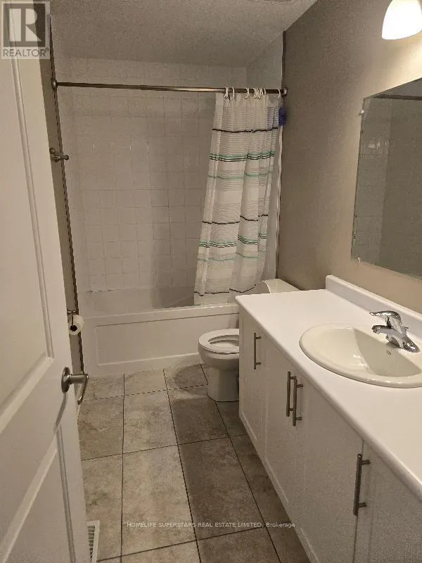 A2 - 439 ATHLONE AVENUE E