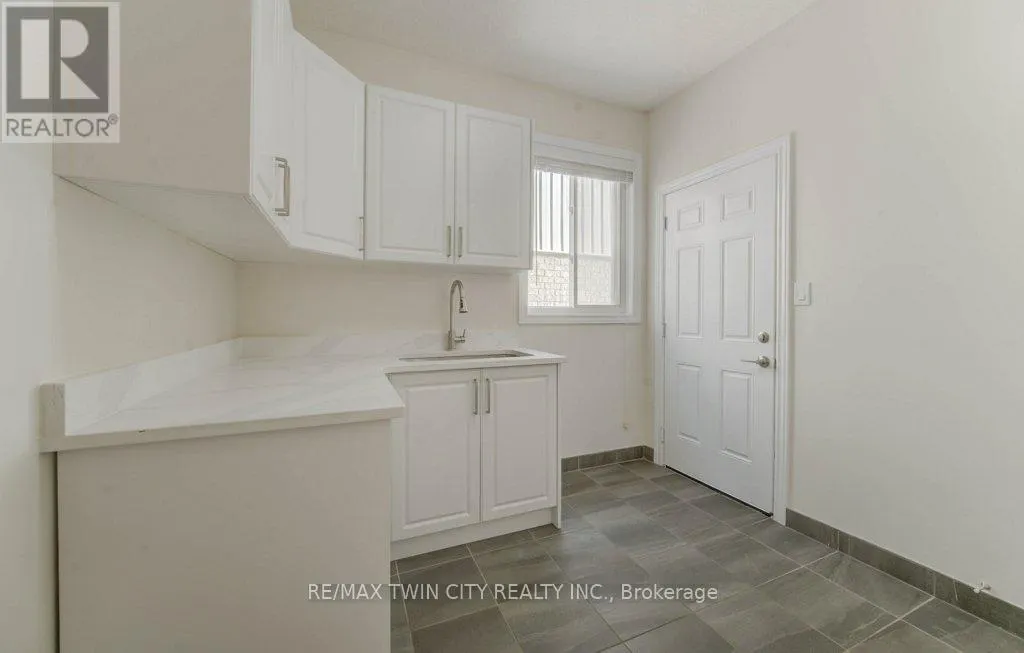 361 BEECHDROPS DRIVE