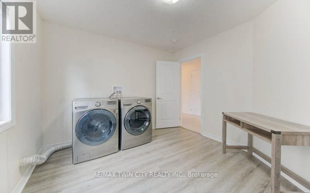 361 BEECHDROPS DRIVE