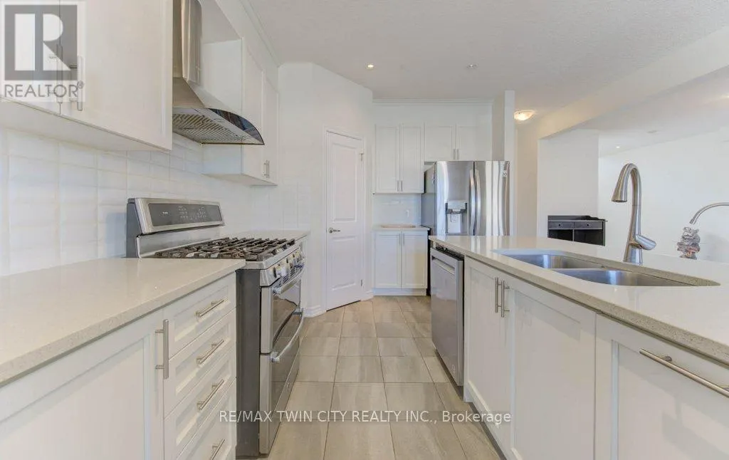 361 BEECHDROPS DRIVE