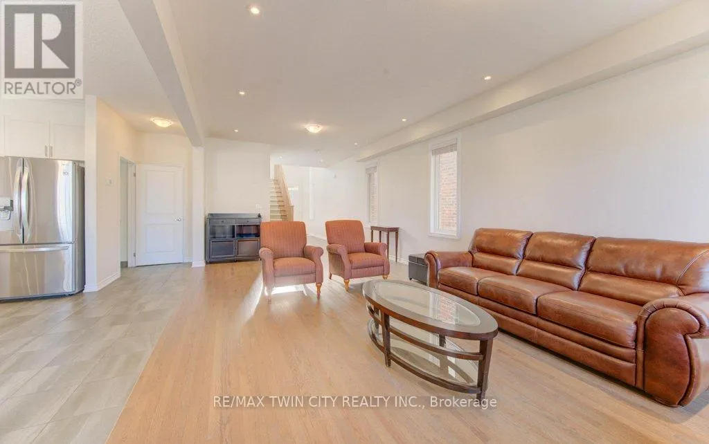 361 BEECHDROPS DRIVE