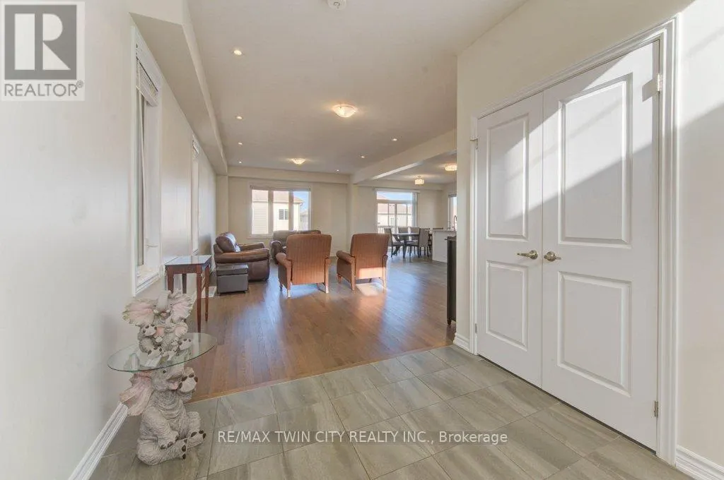 361 BEECHDROPS DRIVE