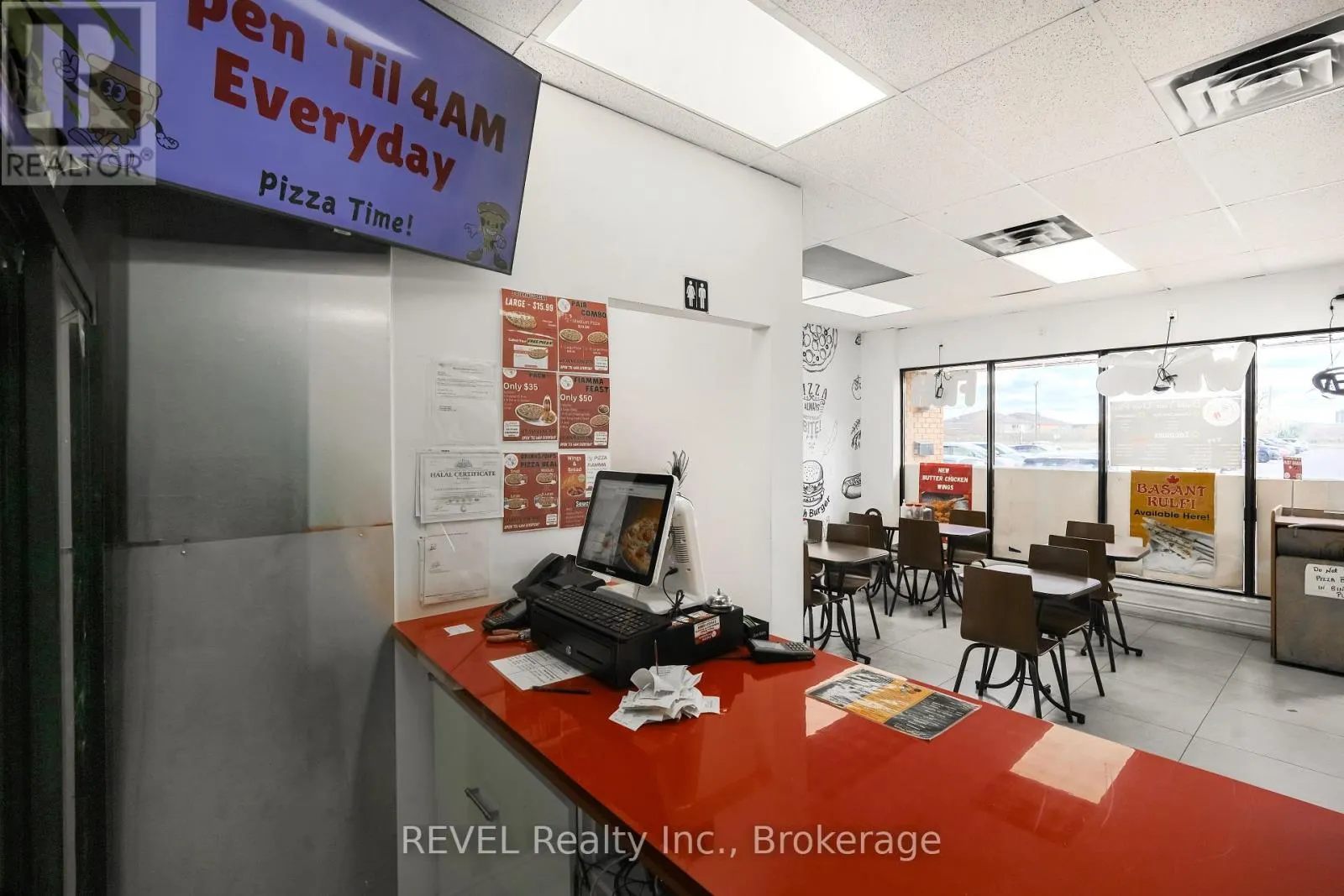 5 - 1001 LANGS DRIVE, #5