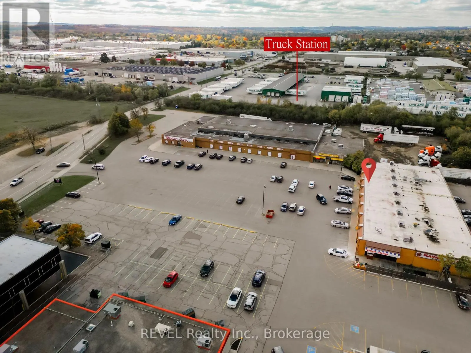 5 - 1001 LANGS DRIVE, #5