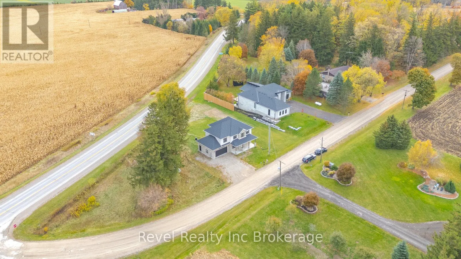 574252 OLD SCHOOL LINE