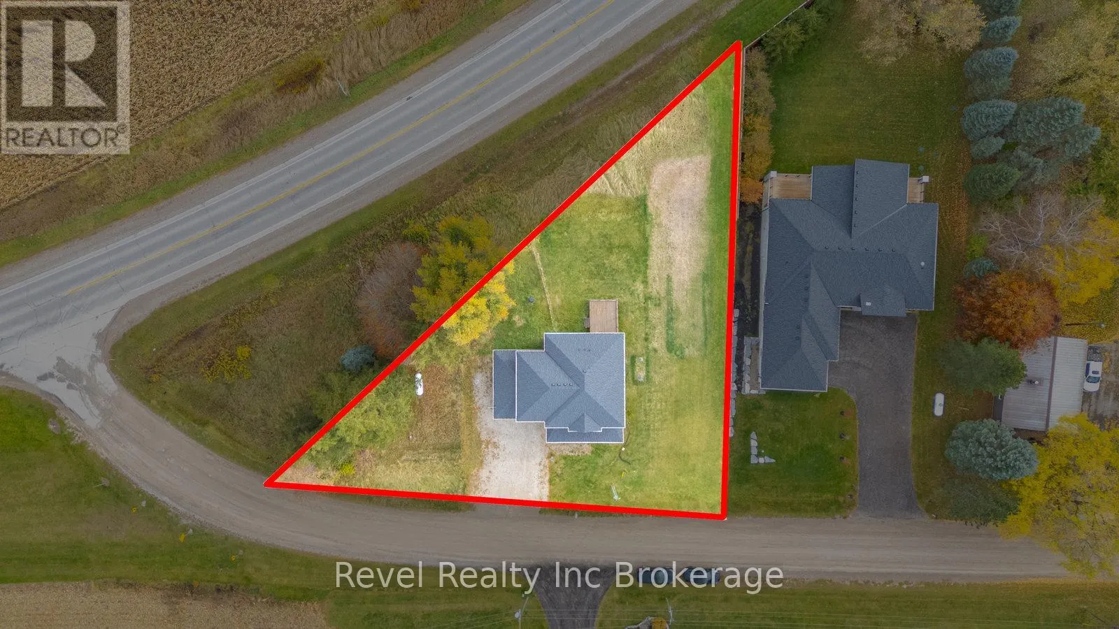 574252 OLD SCHOOL LINE