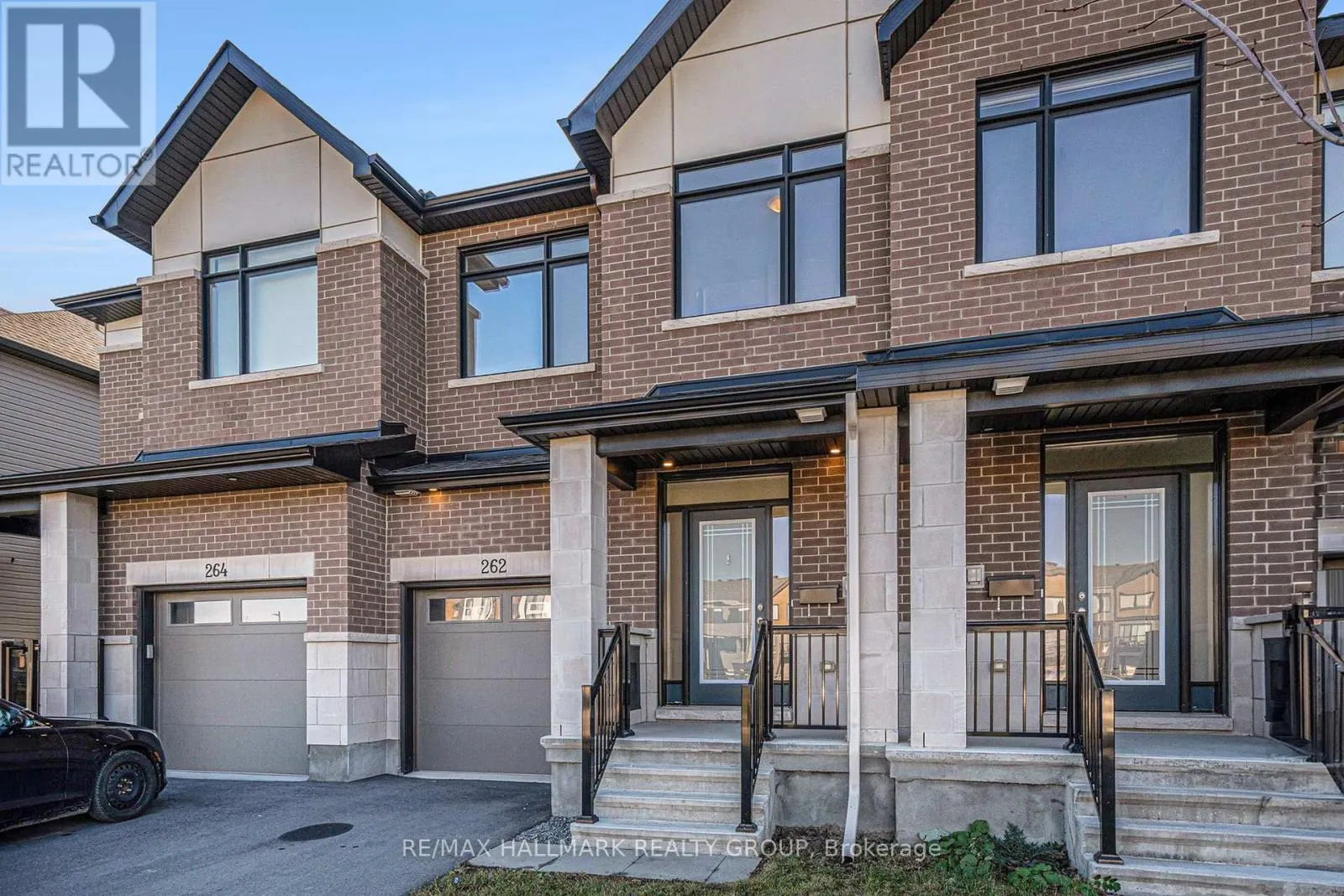 262 DARJEELING AVENUE