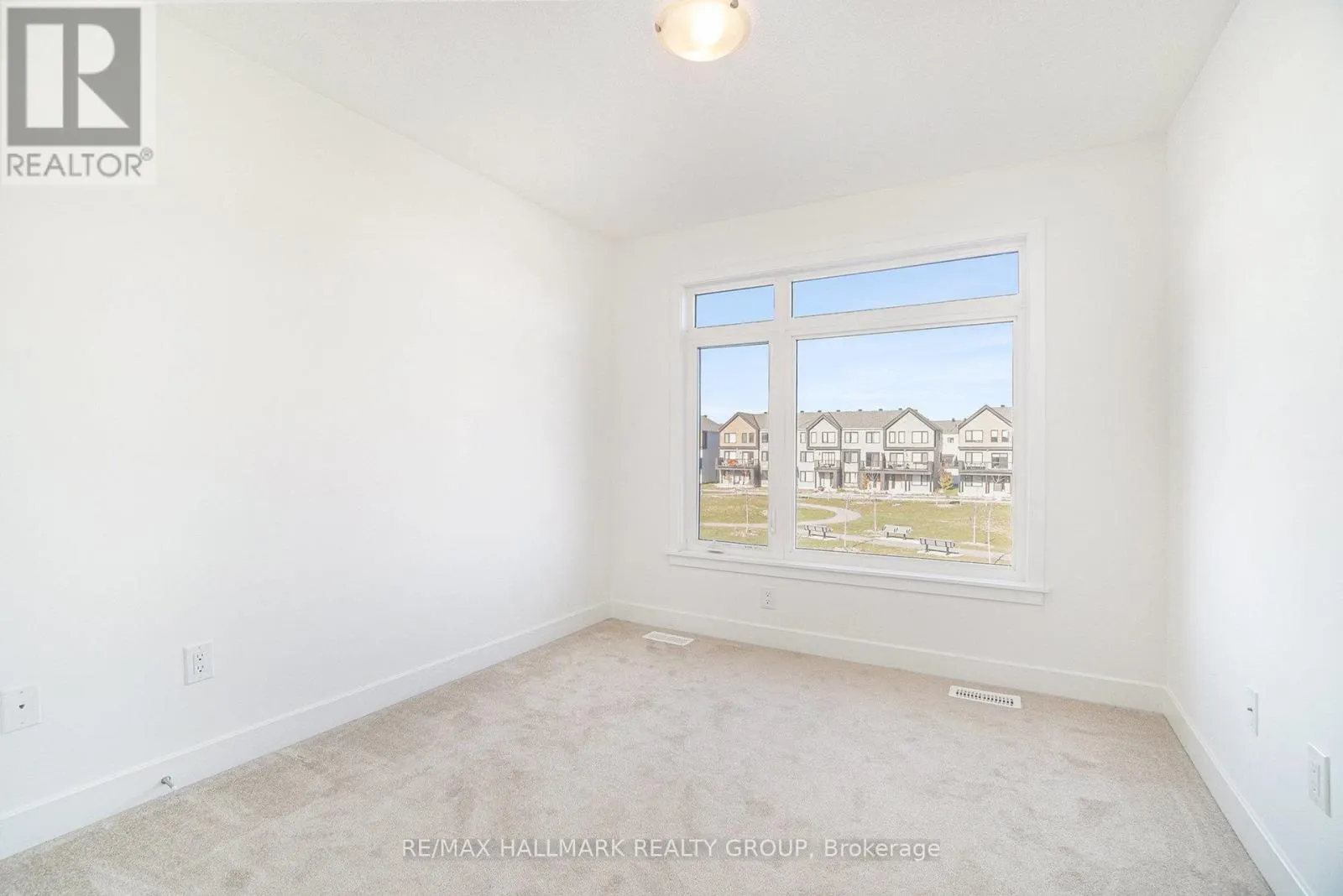 262 DARJEELING AVENUE