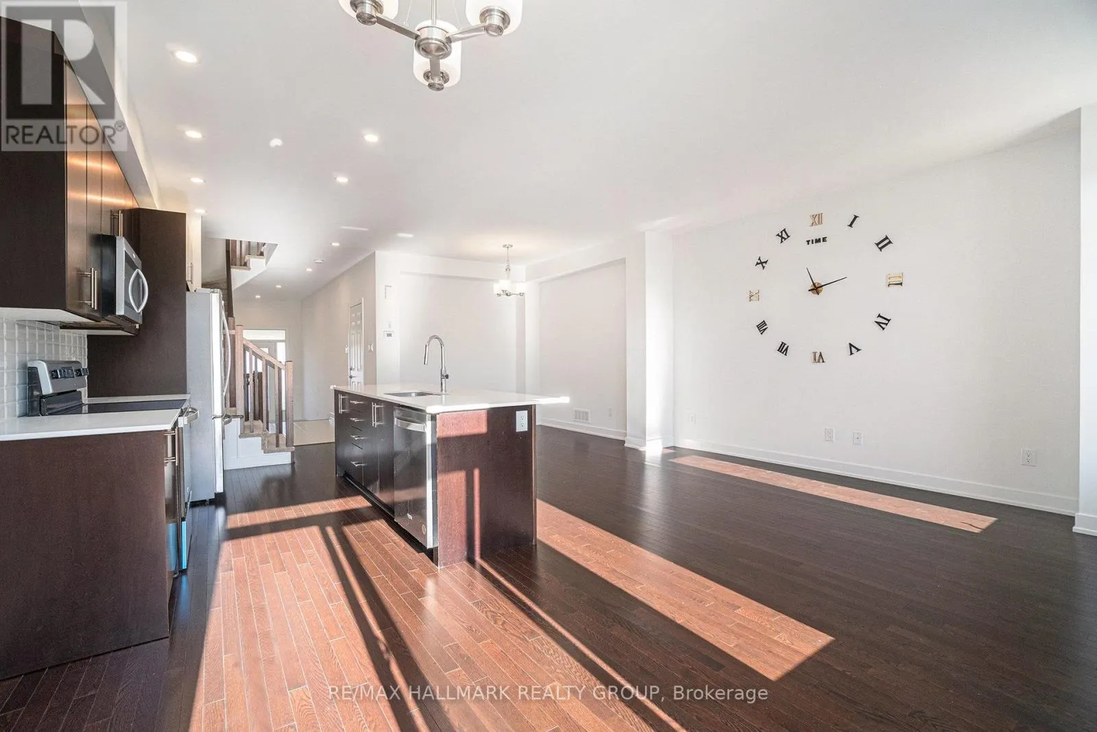 262 DARJEELING AVENUE