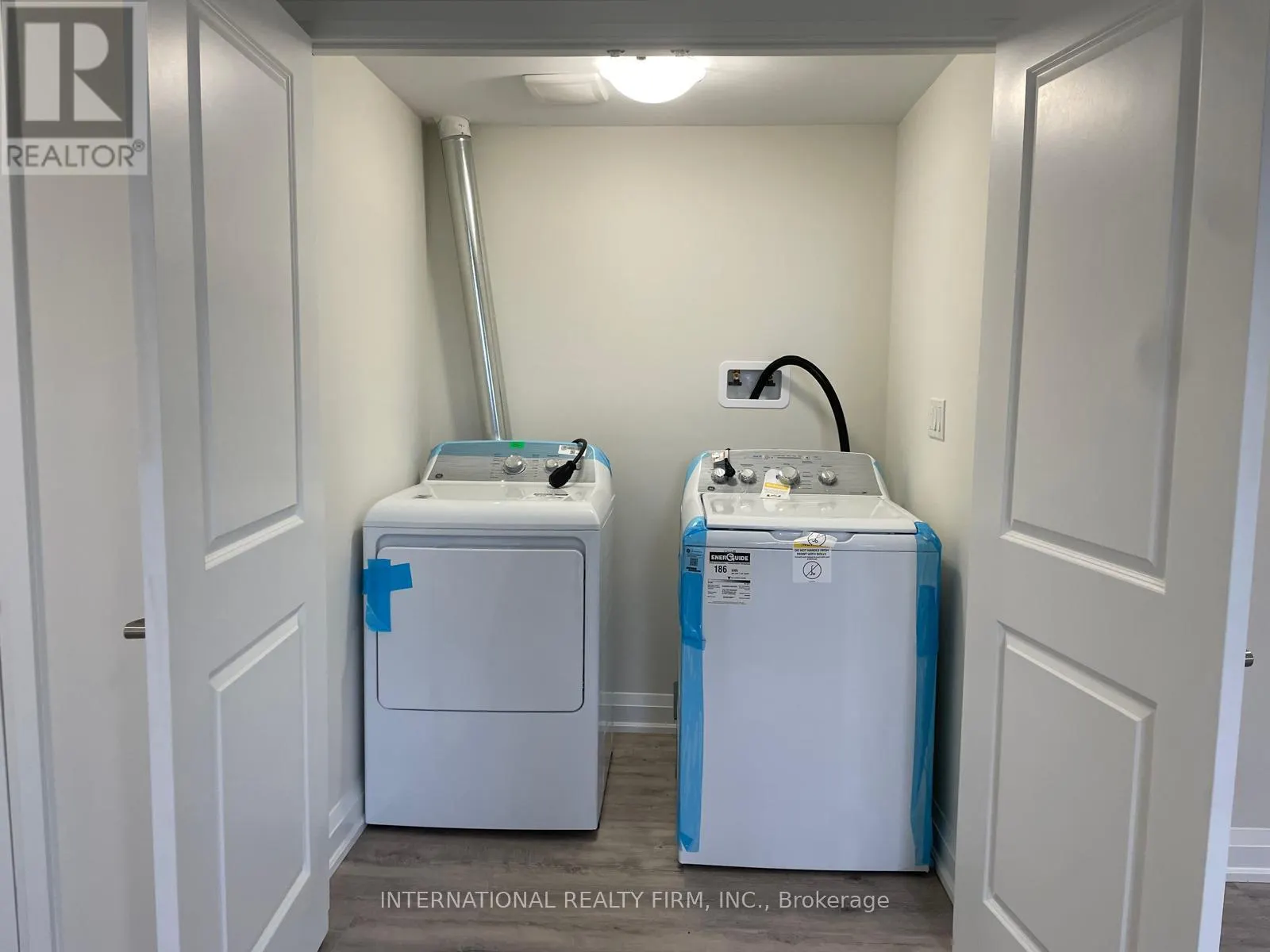 B - 184 SANDERLING CRESCENT