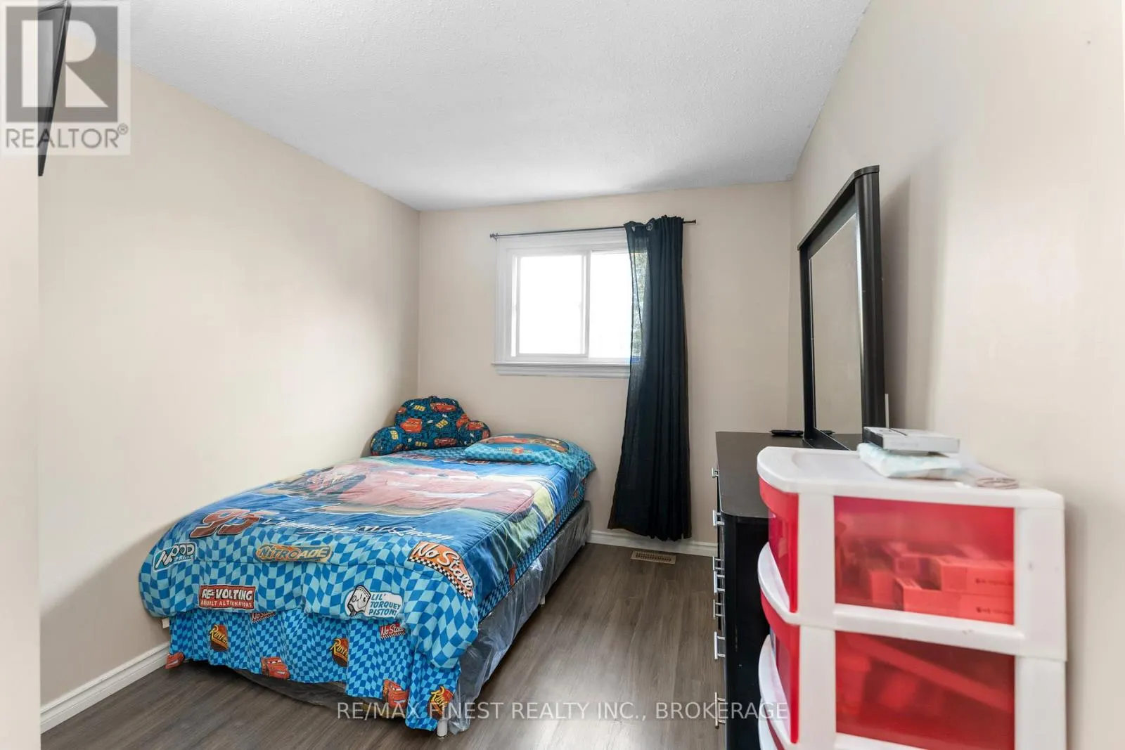 114 JEAN WORRELL CRESCENT