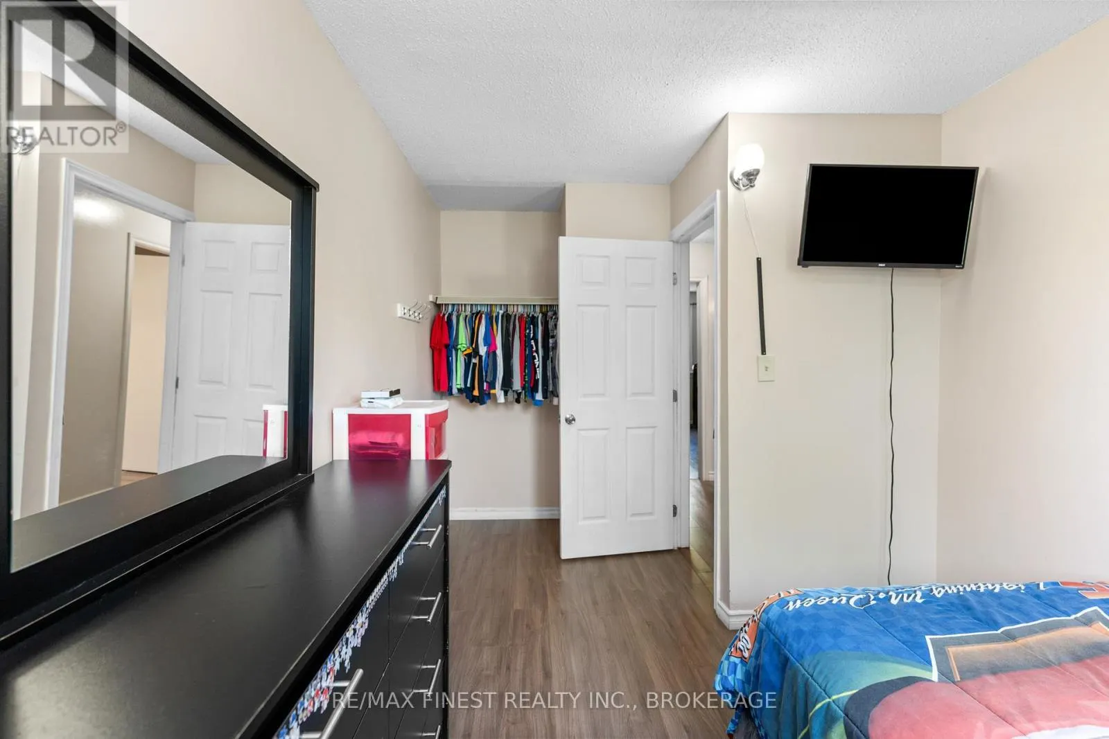 114 JEAN WORRELL CRESCENT