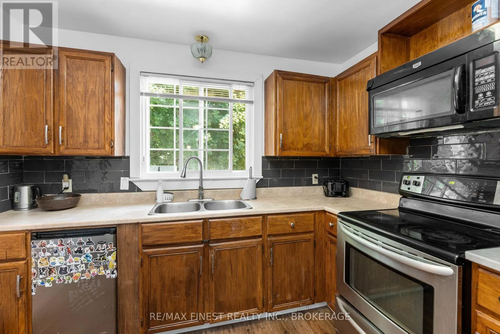 114 JEAN WORRELL CRESCENT