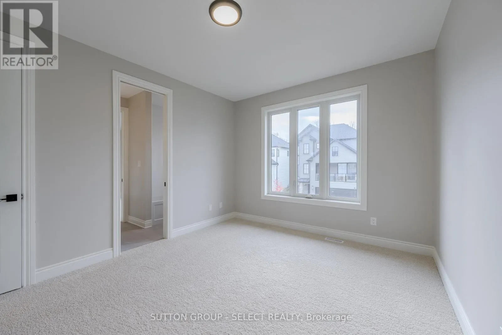 9 - 2835 SHEFFIELD PLACE, #9