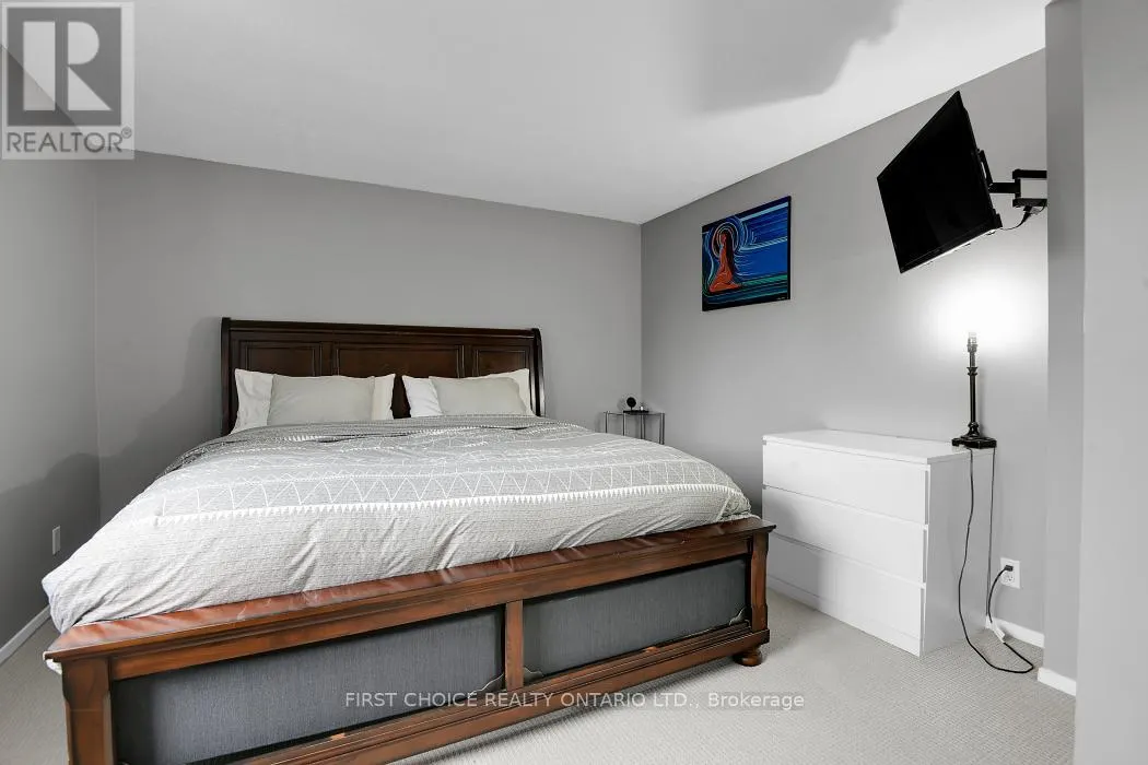 1771C LAMOUREUX DRIVE