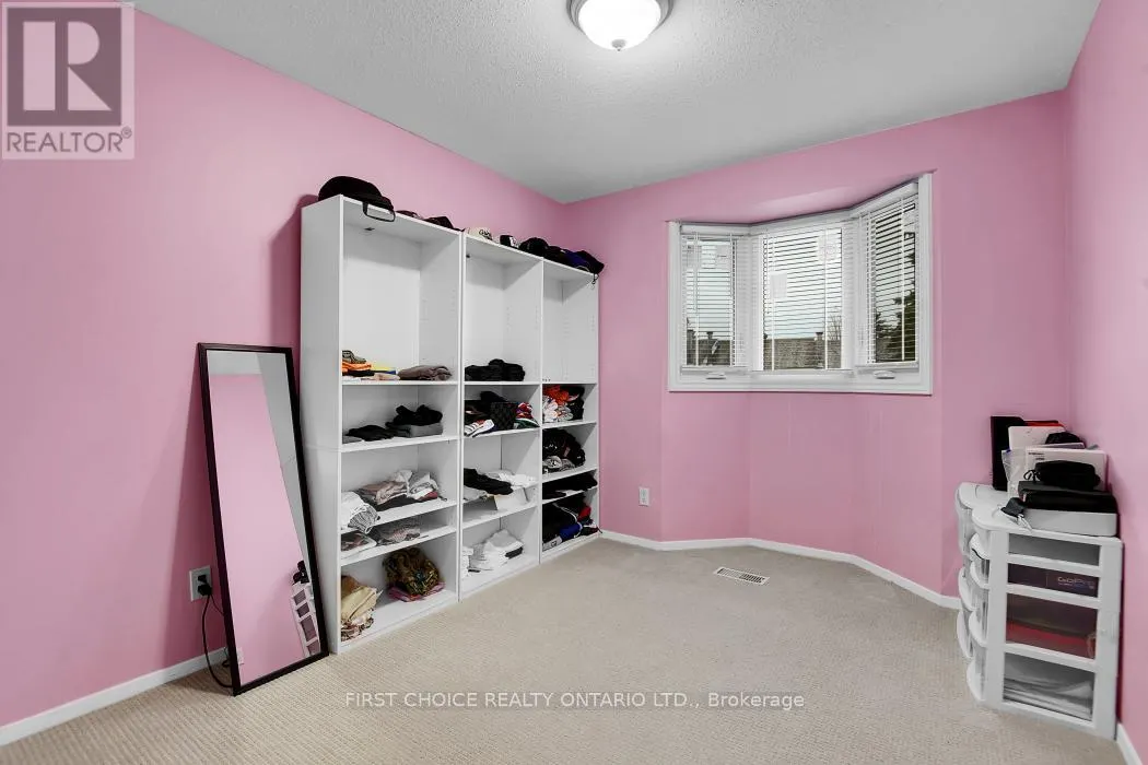 1771C LAMOUREUX DRIVE