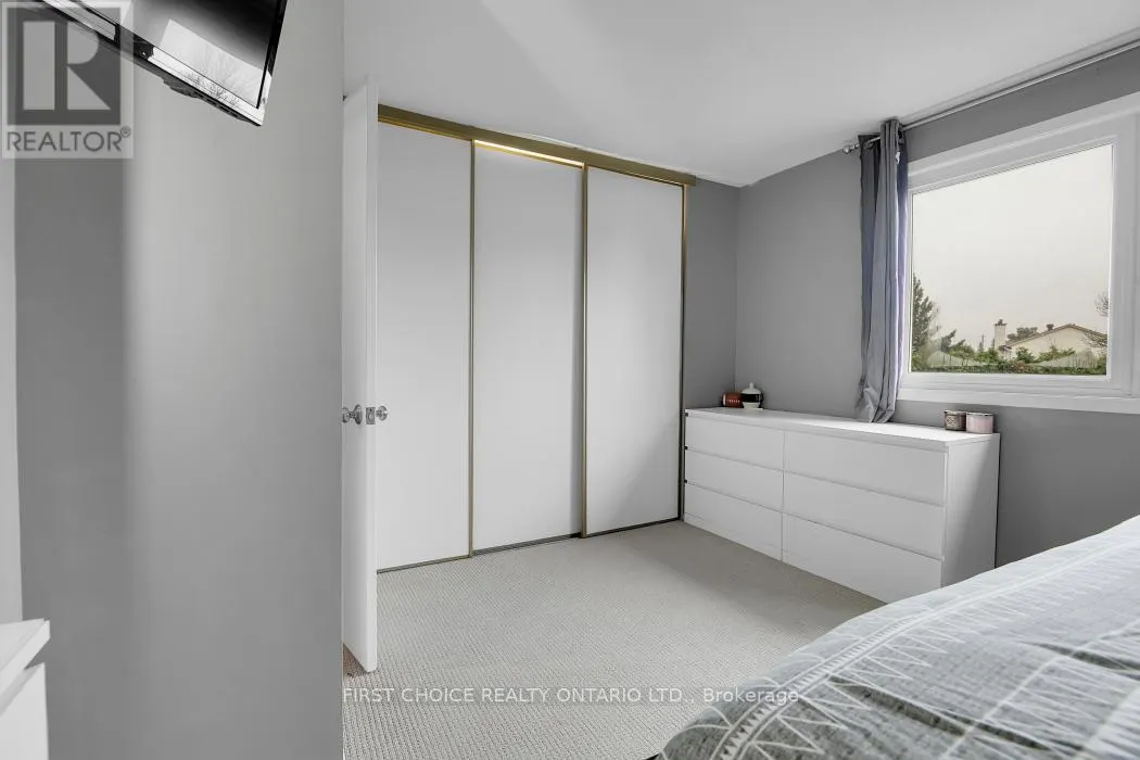 1771C LAMOUREUX DRIVE