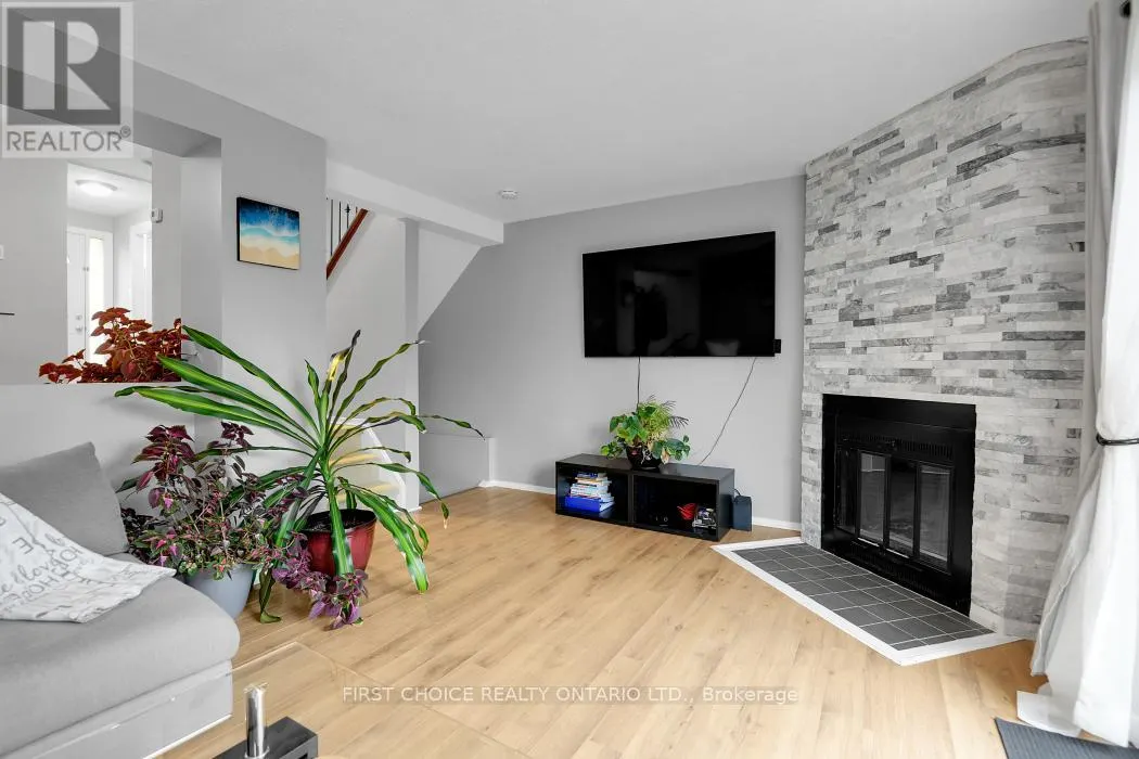 1771C LAMOUREUX DRIVE