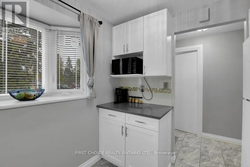 1771C LAMOUREUX DRIVE