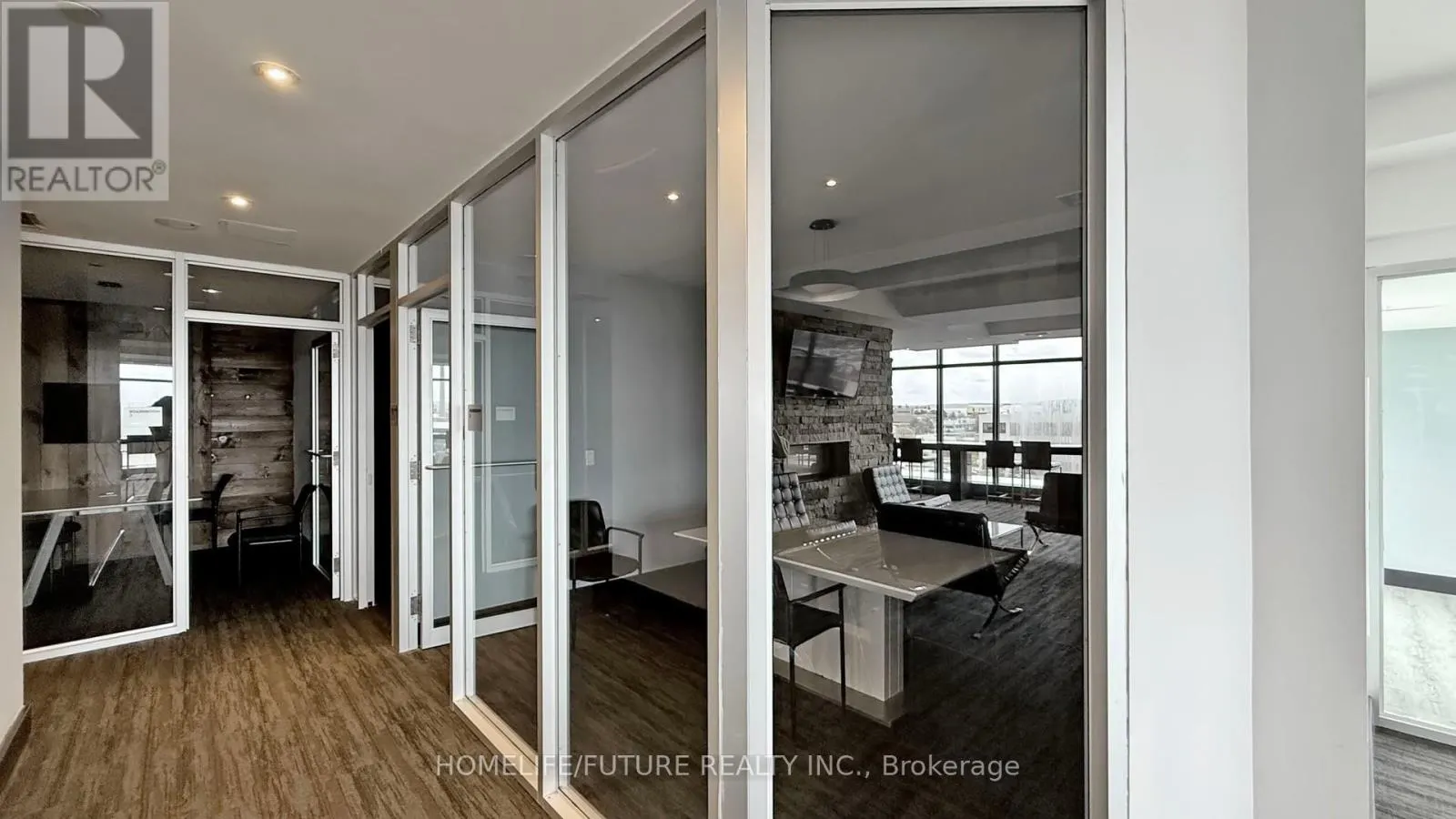 S2205 - 330 PHILLIP STREET