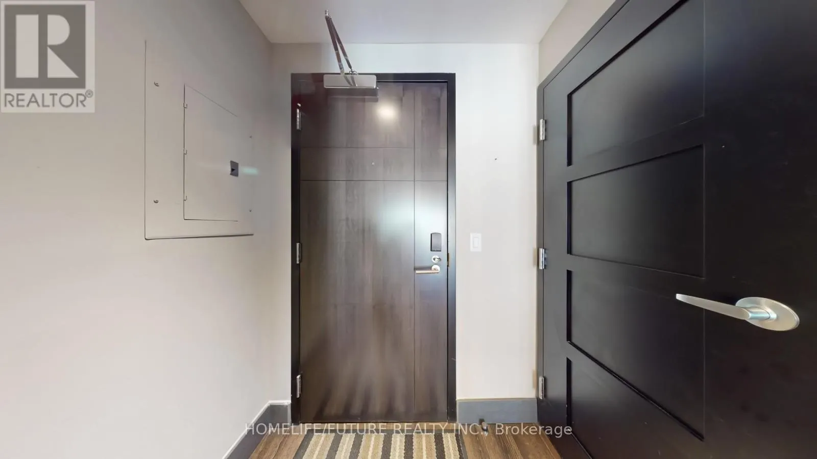 S2205 - 330 PHILLIP STREET