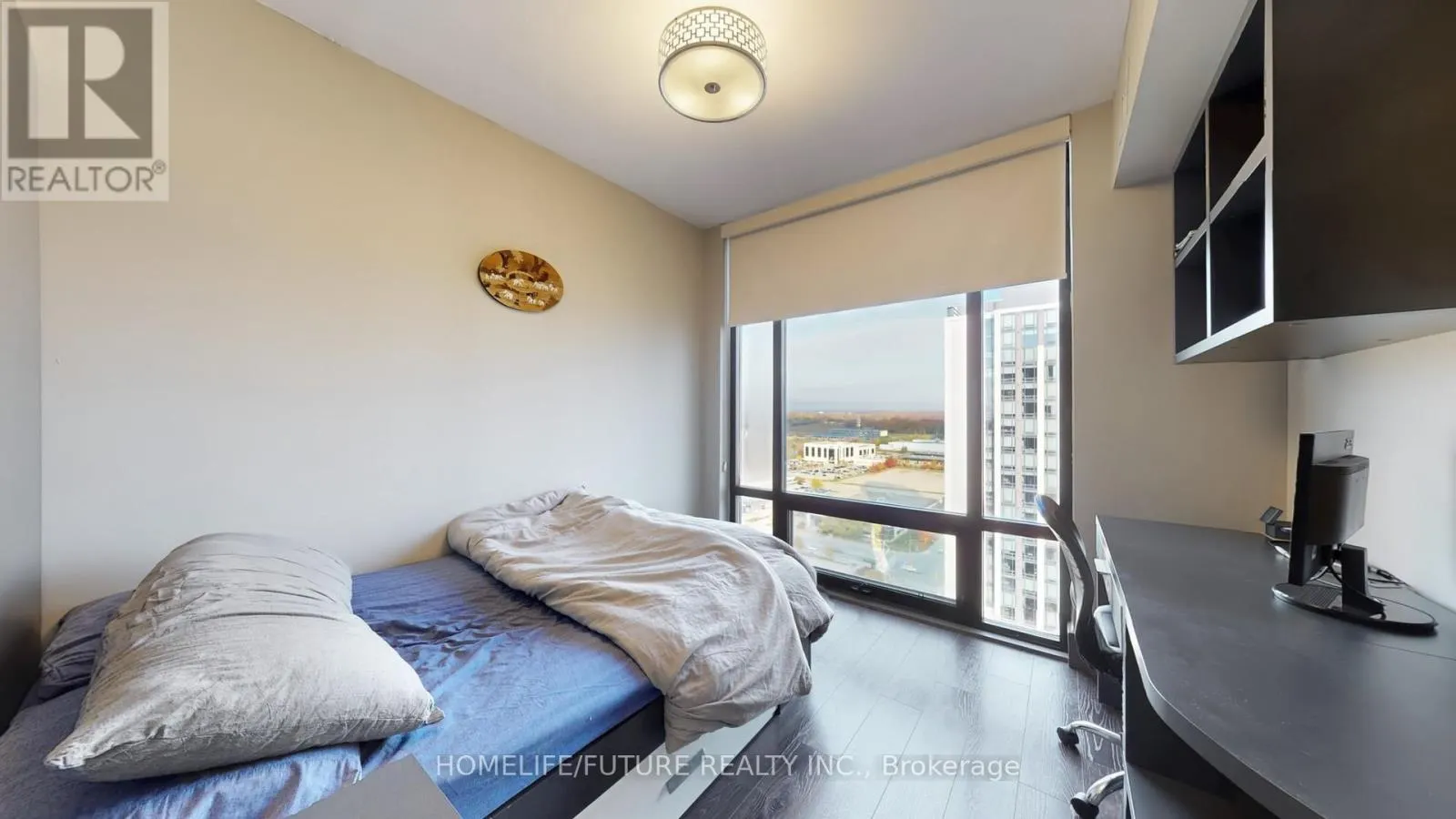 S2205 - 330 PHILLIP STREET