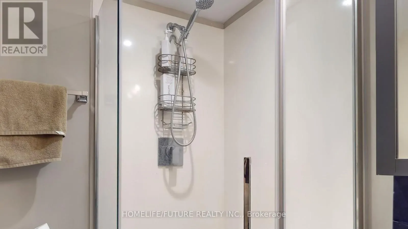 S2205 - 330 PHILLIP STREET