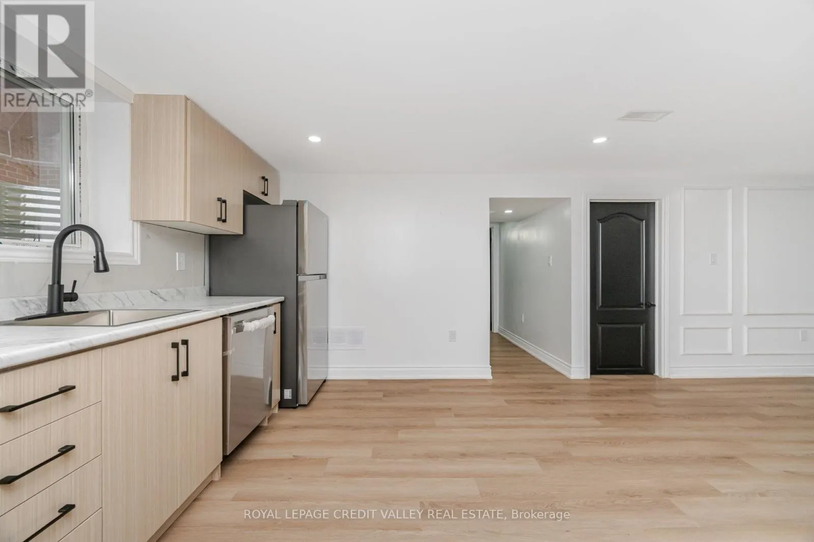 BSMT - 812 TENTH AVENUE