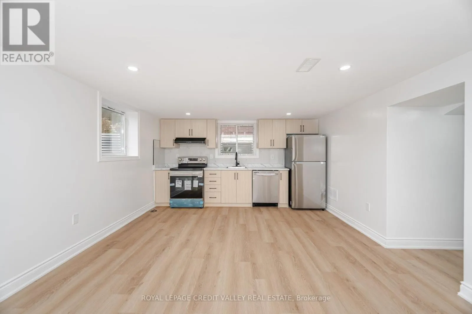 BSMT - 812 TENTH AVENUE