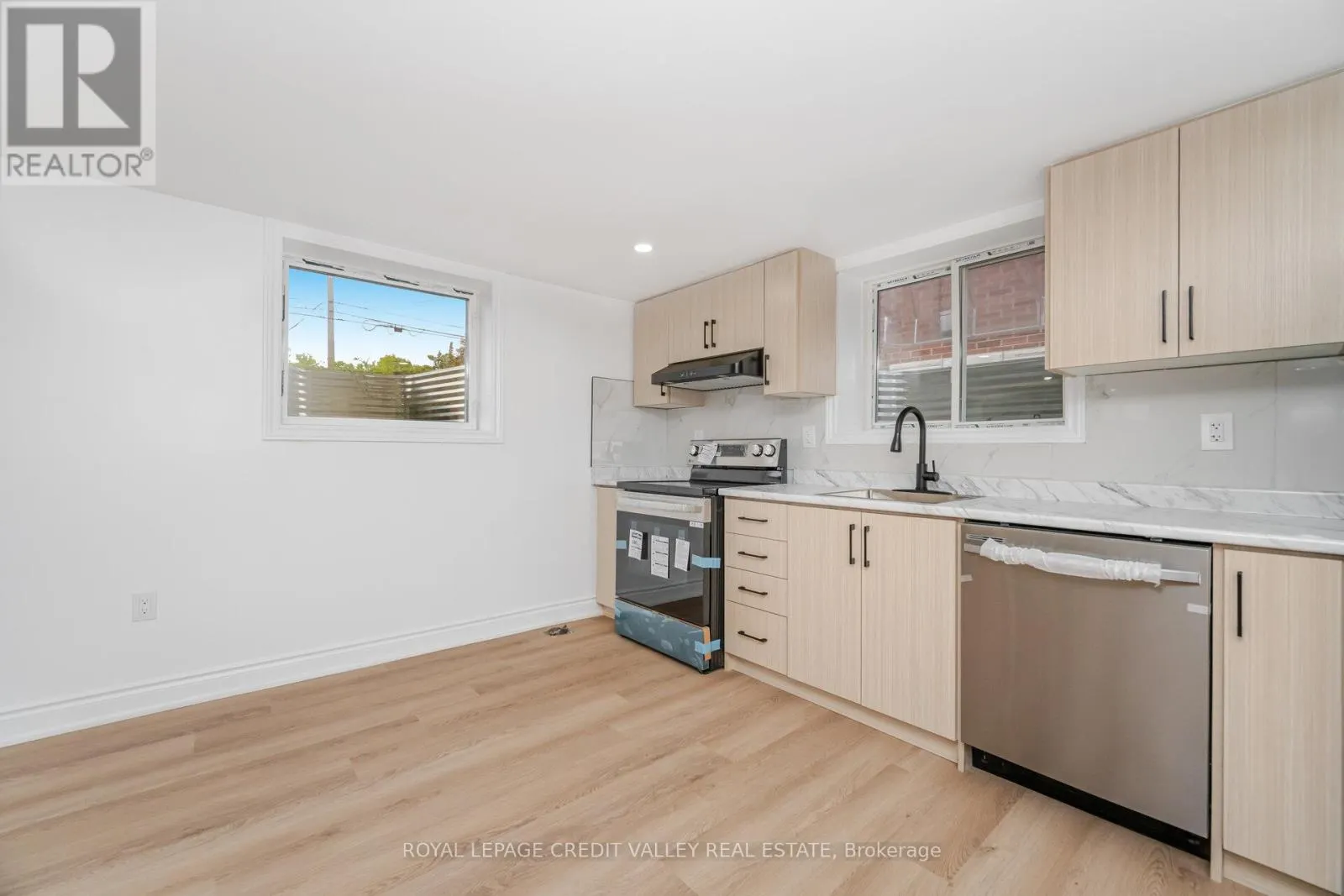 BSMT - 812 TENTH AVENUE