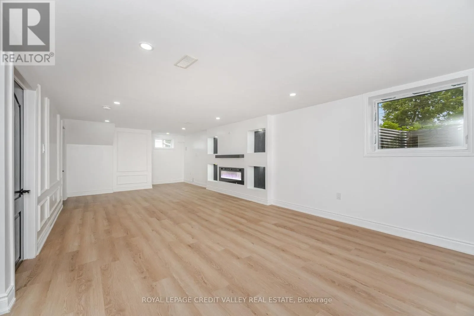 BSMT - 812 TENTH AVENUE