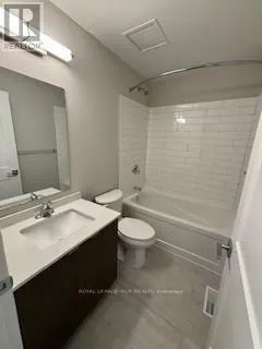 112 - 708 WOOLWICH STREET