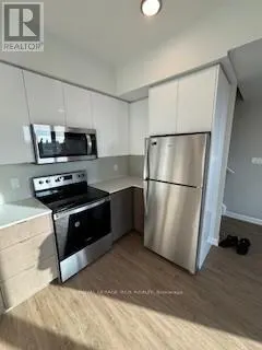 112 - 708 WOOLWICH STREET