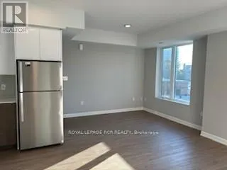 112 - 708 WOOLWICH STREET