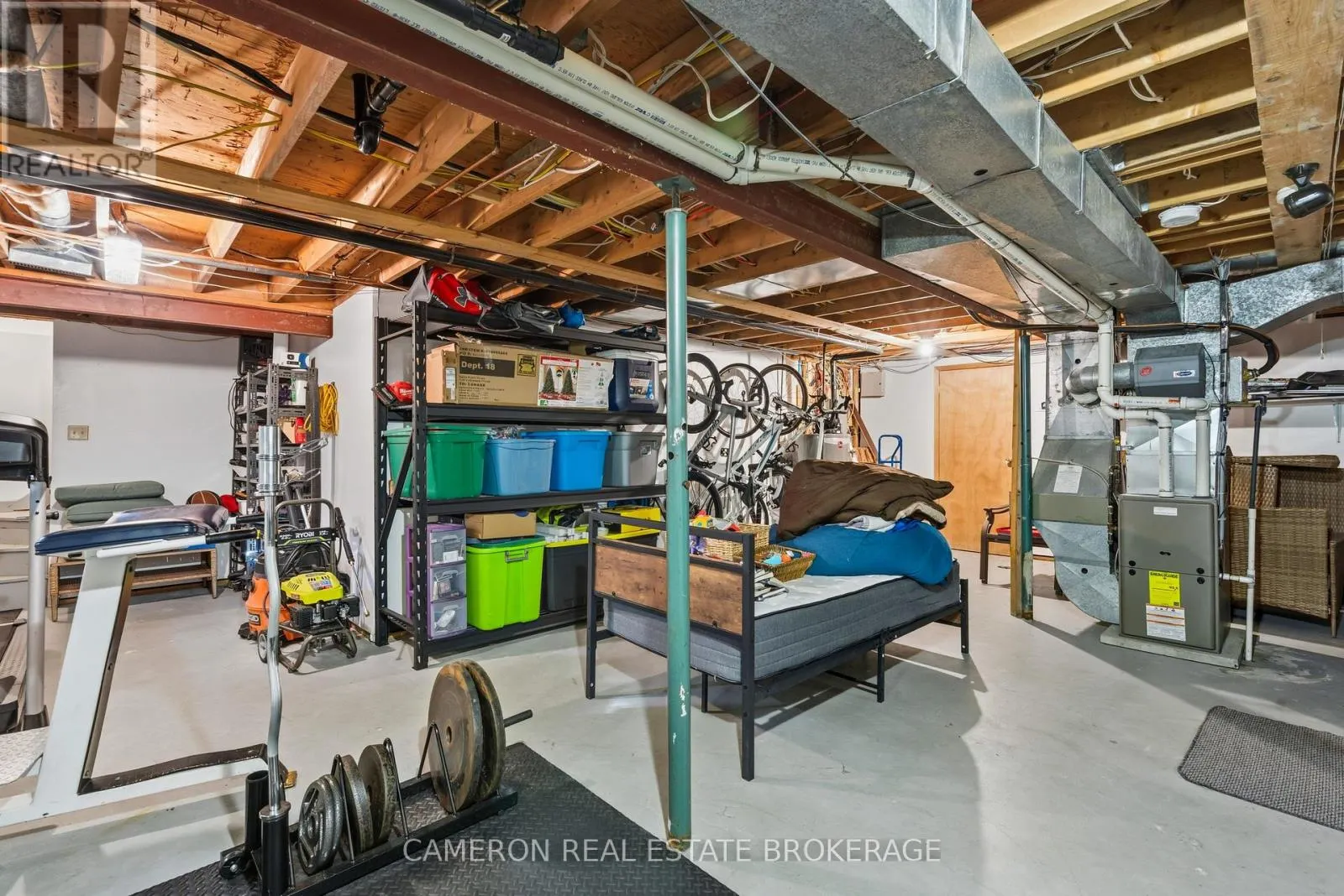 1796 DEWHURST AVENUE