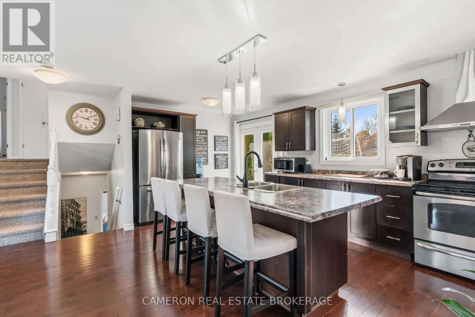 1796 DEWHURST AVENUE