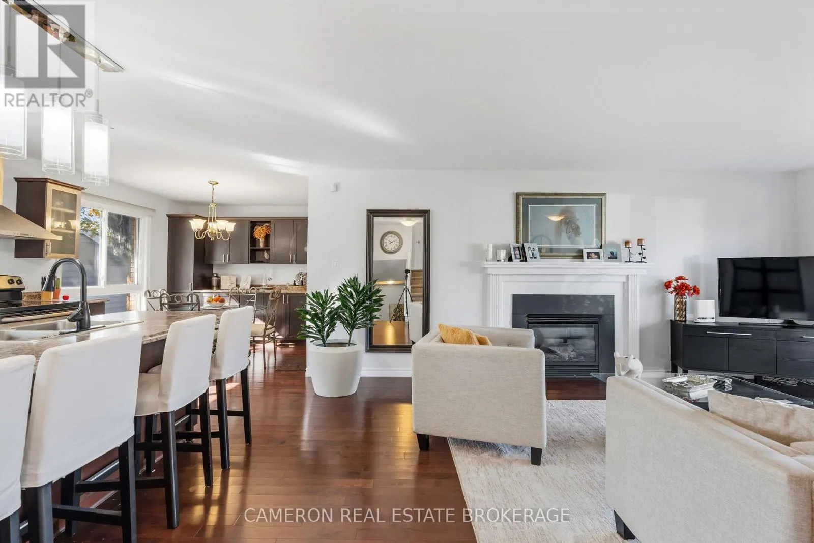 1796 DEWHURST AVENUE