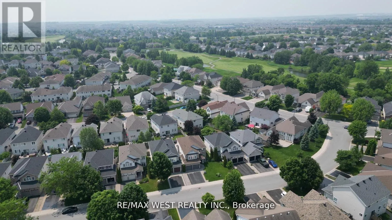 214 CASTLEGARTH CRESCENT