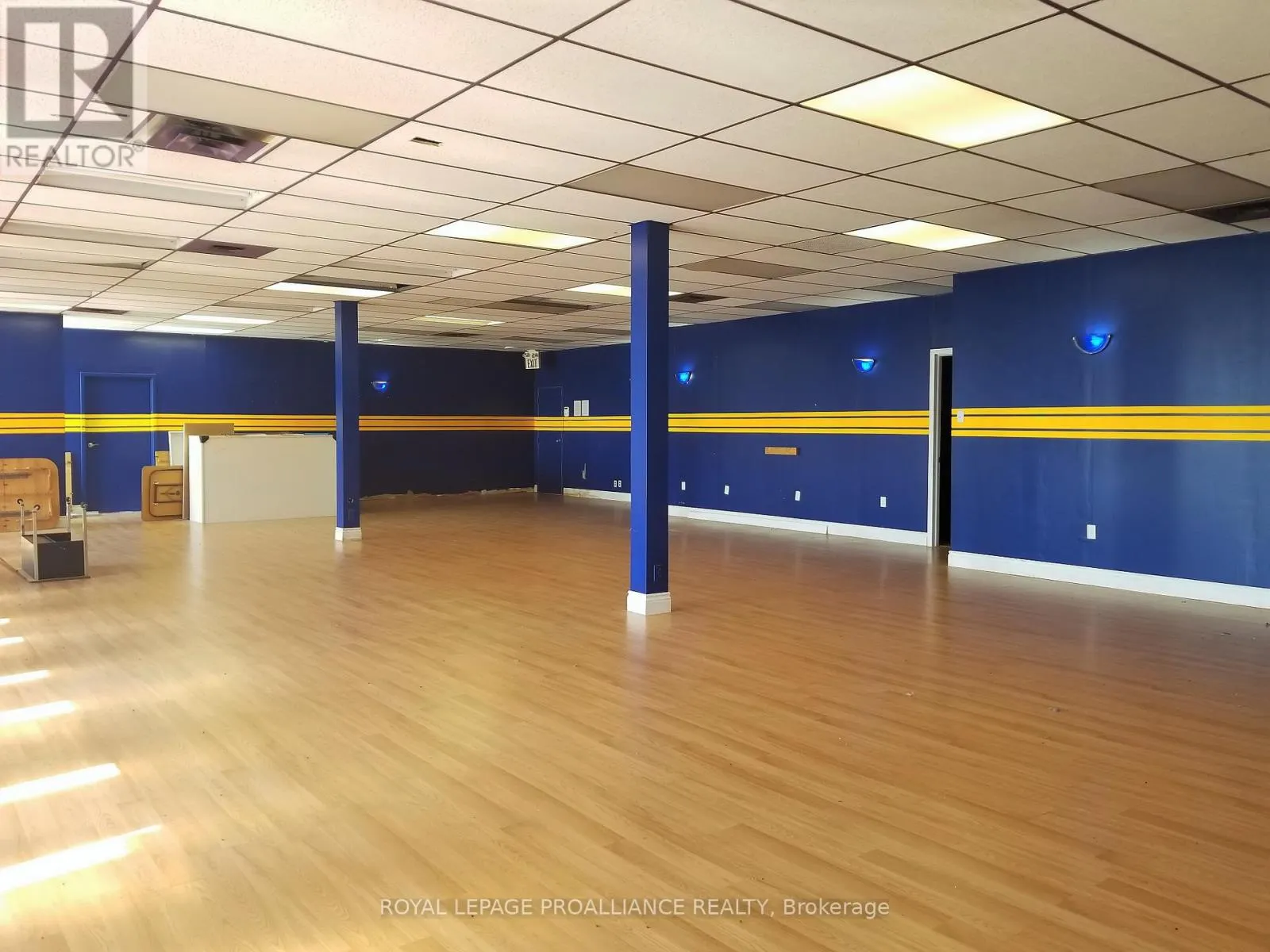 R3 - 205 NORTH FRONT STREET, #R3