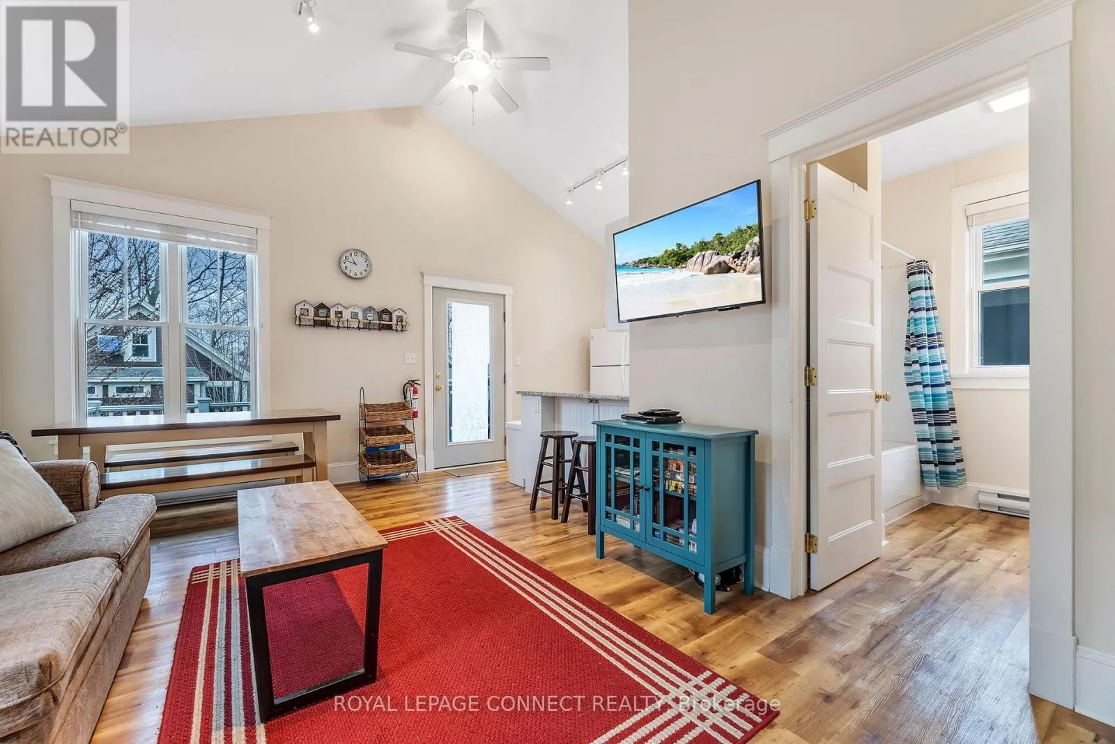 178 - 11 FARM VIEW LANE