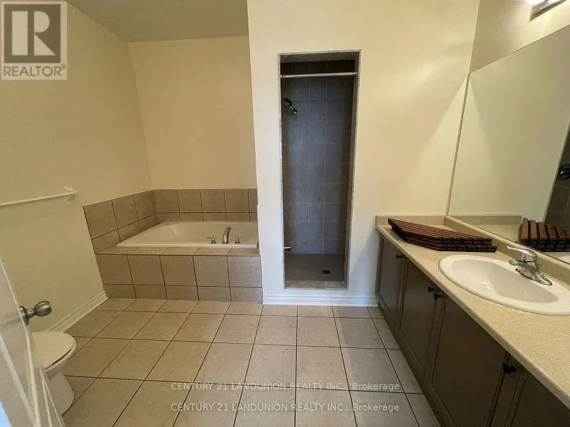 516 BALDWIN CRESCENT