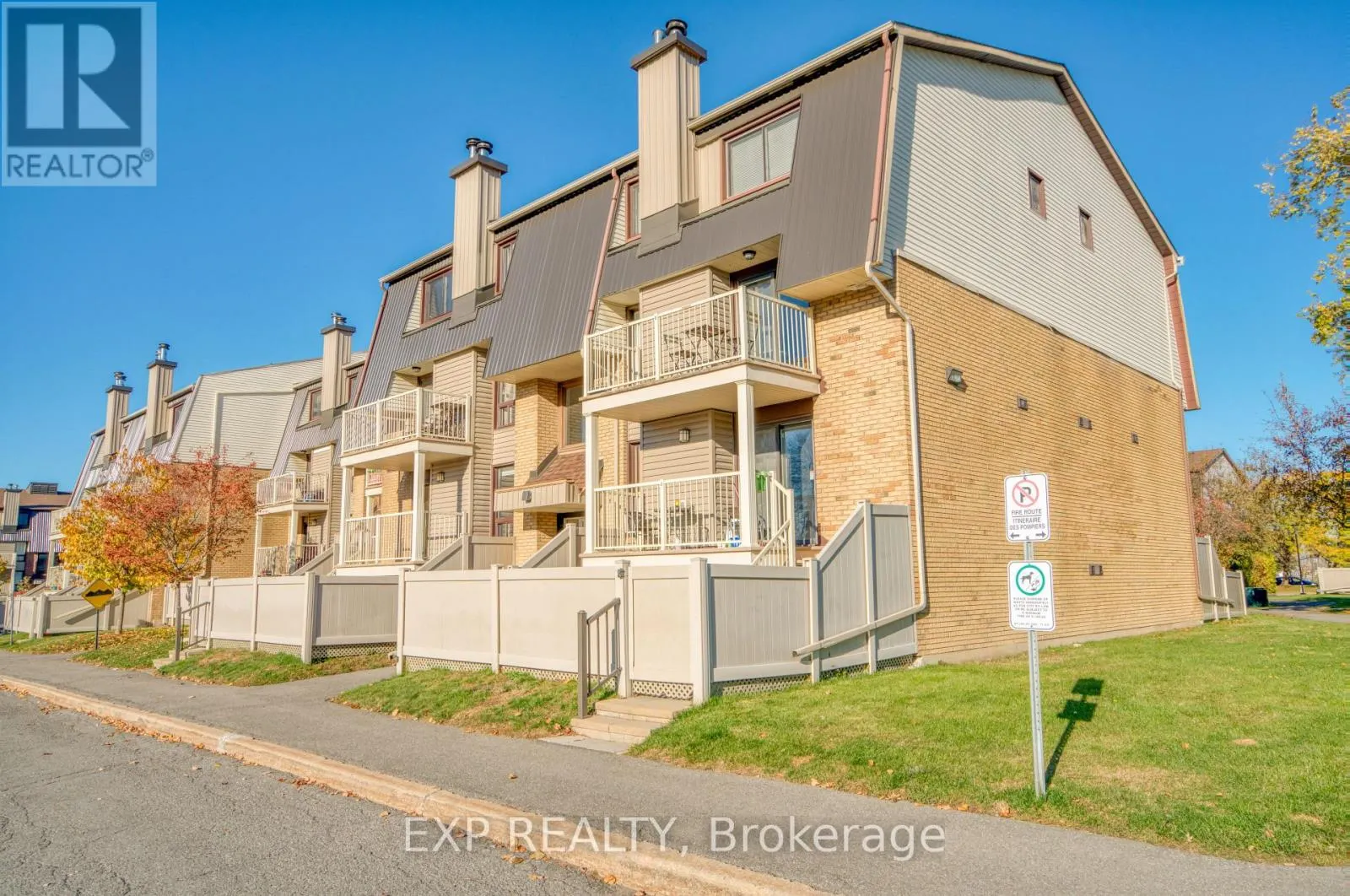 1 - 16 SWEETBRIAR CIRCLE