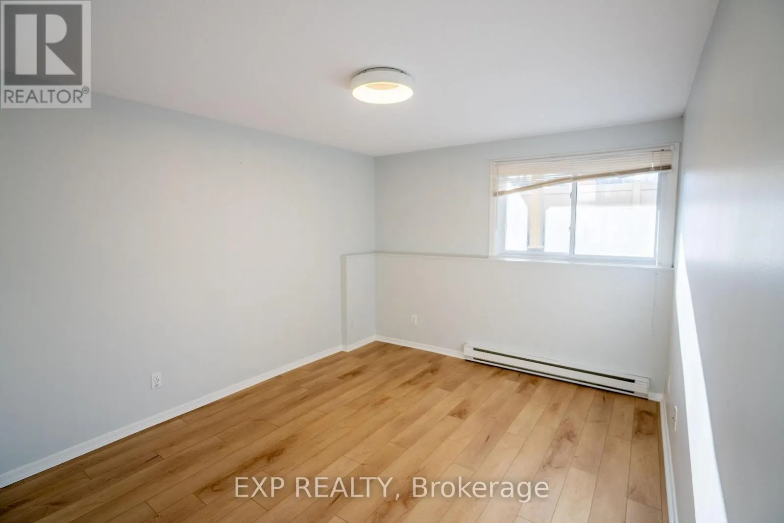 1 - 16 SWEETBRIAR CIRCLE