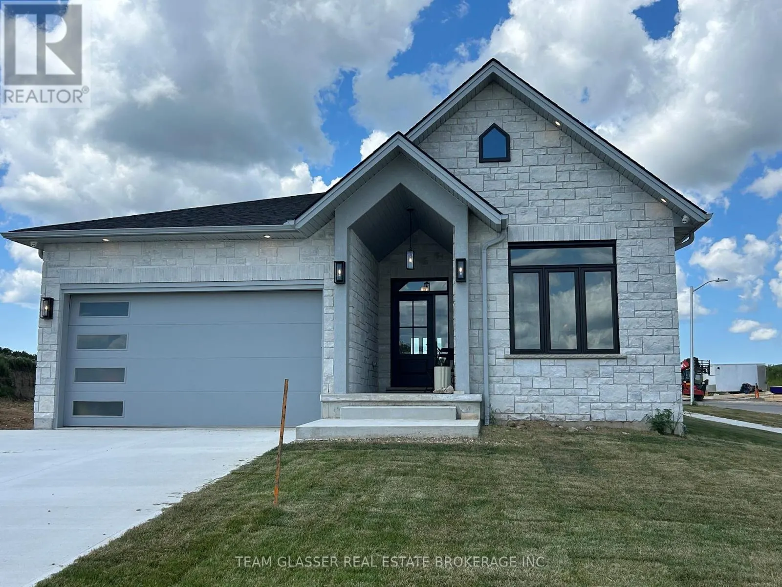 70 (LOT 94) BENNER BOULEVARD