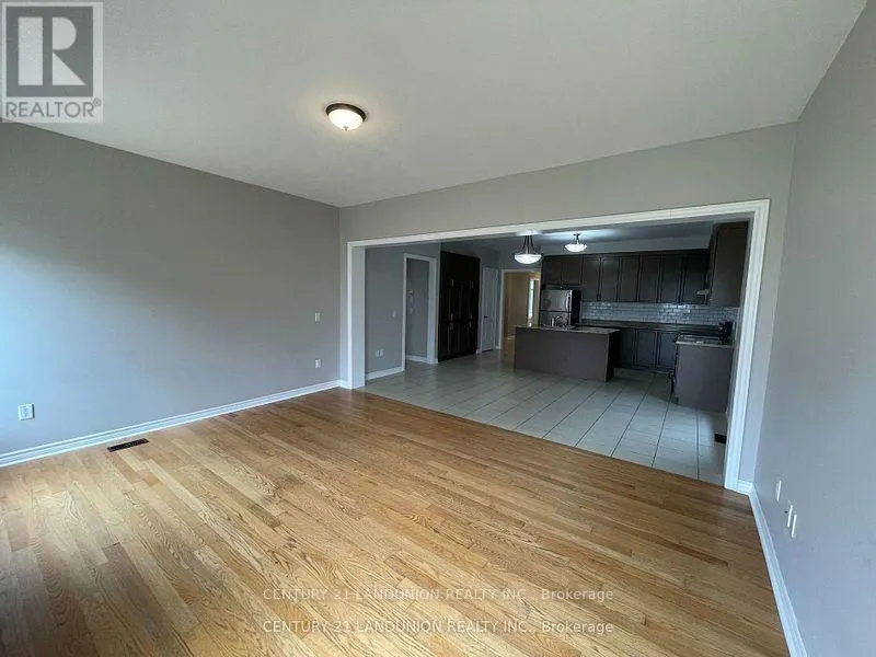 516 BALDWIN CRESCENT