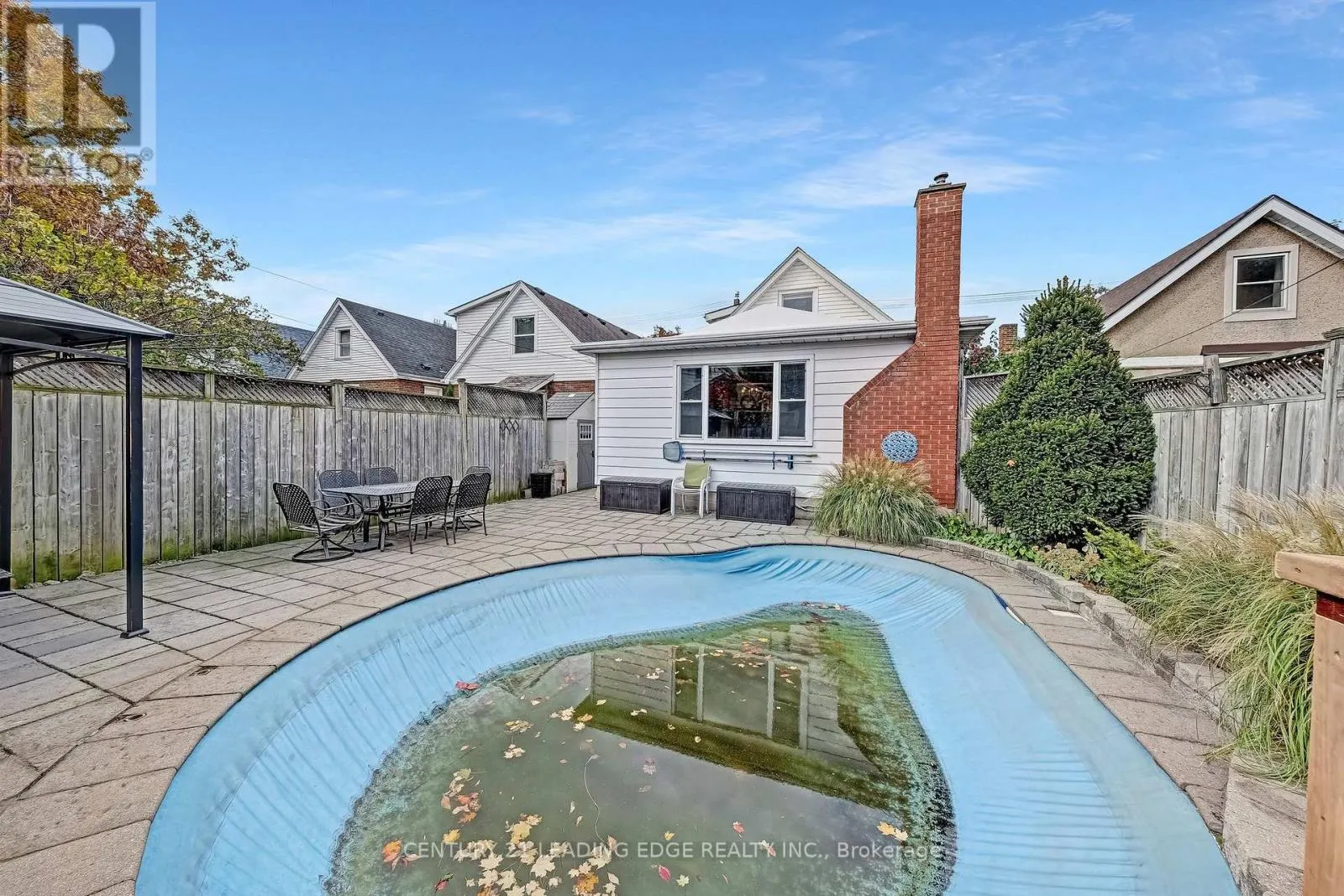 215 WEXFORD AVENUE S