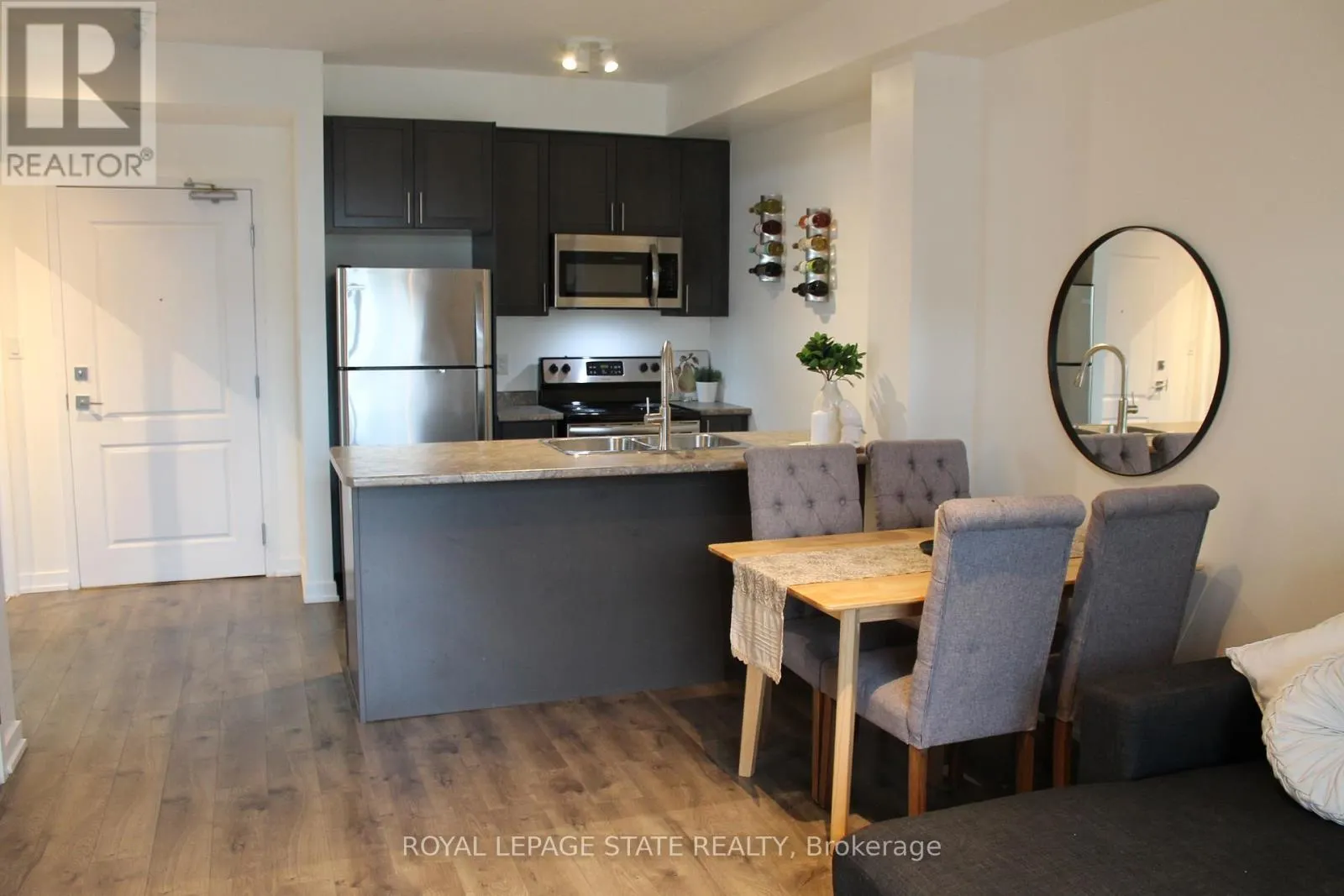 123 - 101 SHOREVIEW PLACE