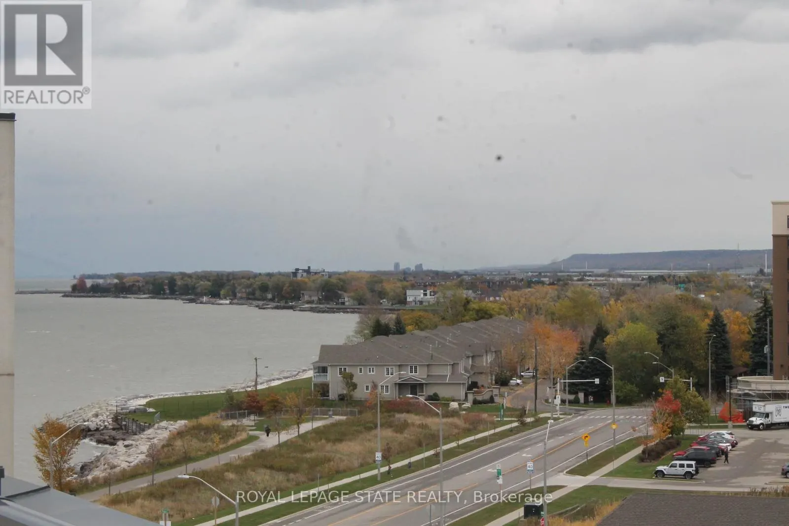 123 - 101 SHOREVIEW PLACE