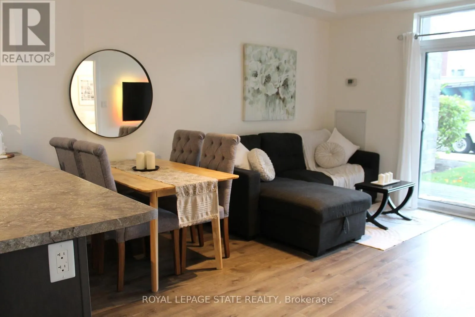 123 - 101 SHOREVIEW PLACE