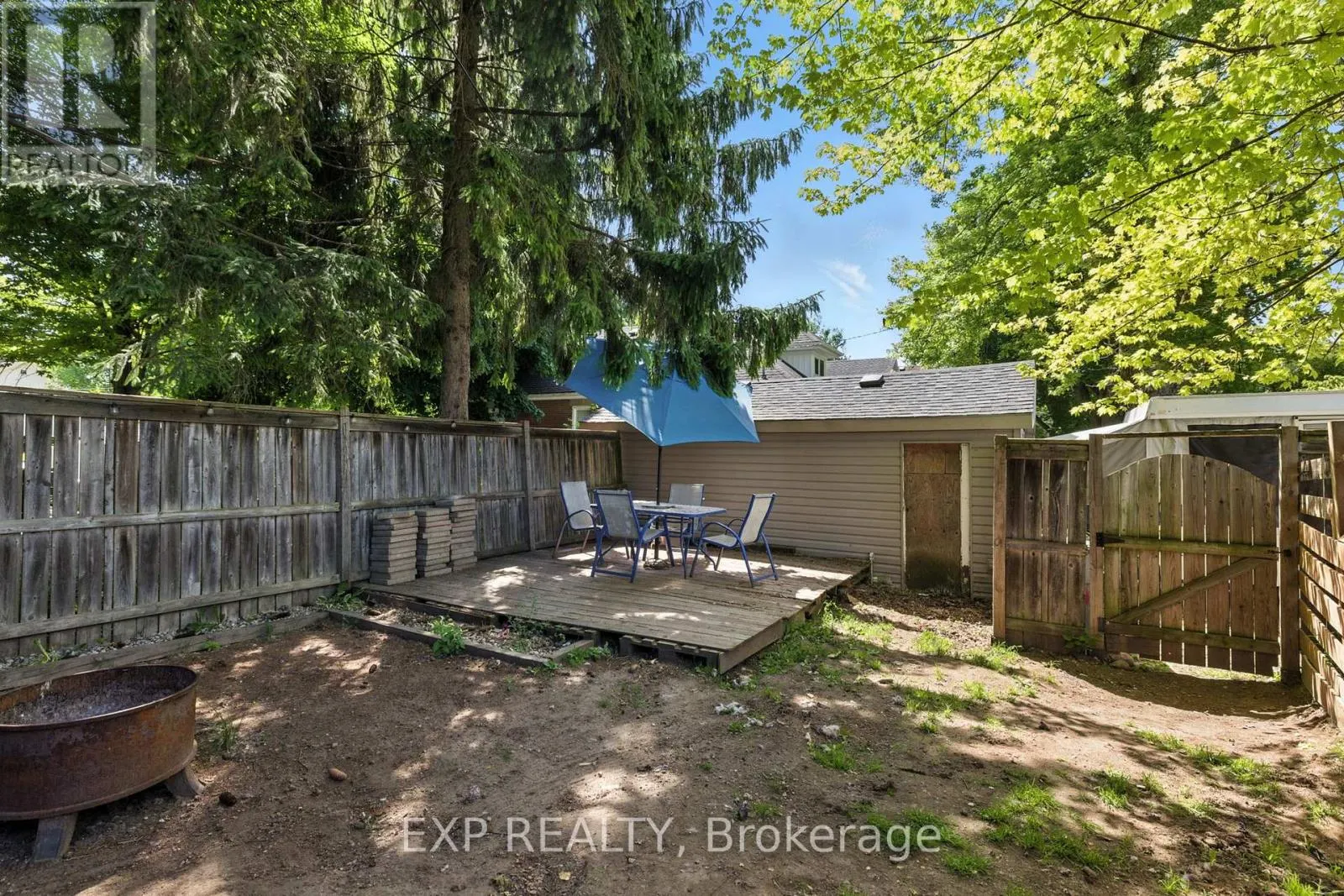 20 BARRINGTON AVENUE